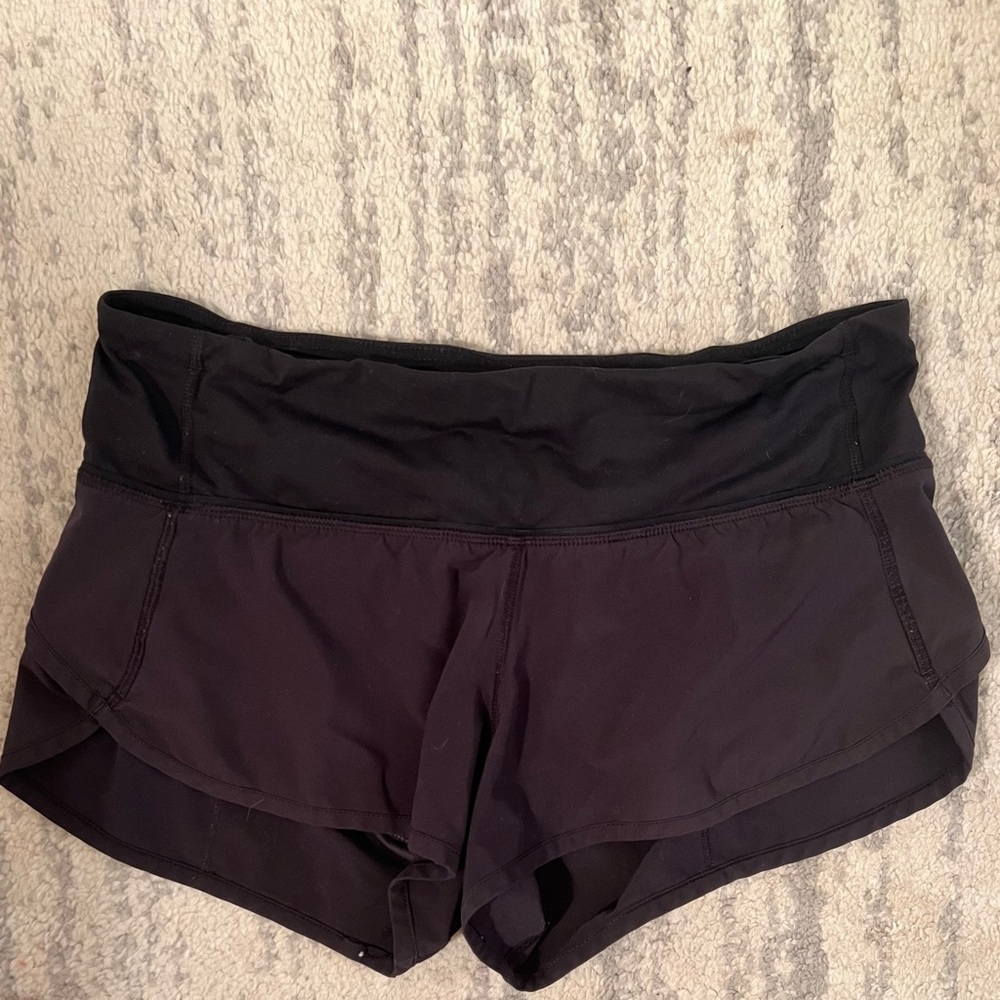 Lululemon Black Speed Up Short Size 6